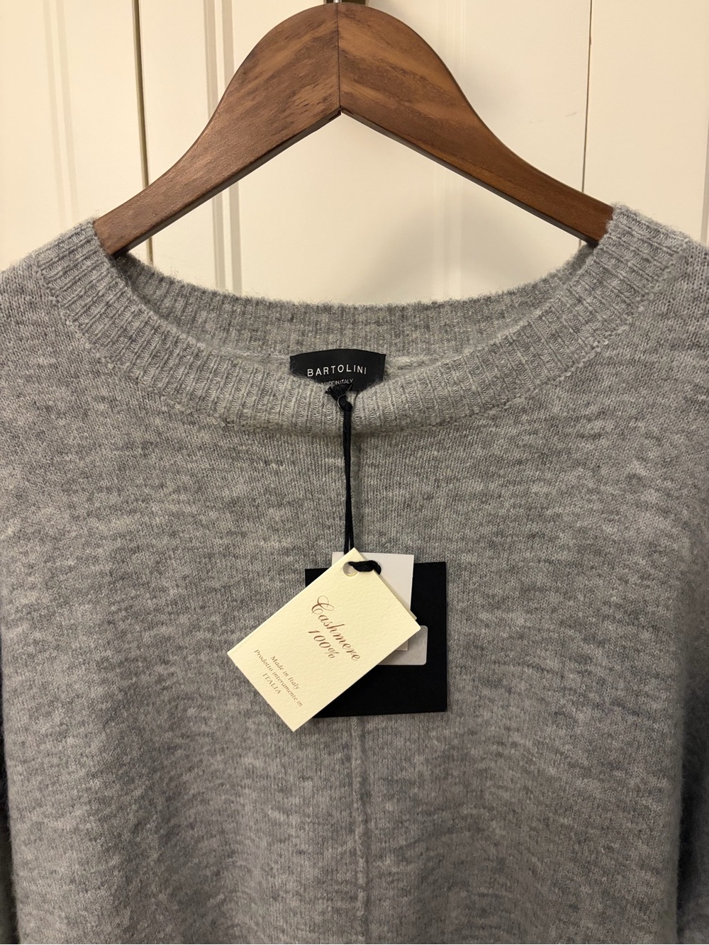 Bartolini Gray 100% Cashmere Crewneck Sweater